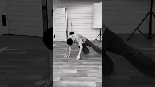 Bboy Intact (Ruffneck Attack Crew) practicing cuts pt.4