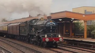 7029 Clun Castle races along the Great Western Mainline | Cathedrals Express to Salisbury | 2/3/24