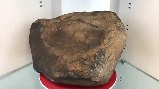 Tour of the ASU Center for Meteorite Studies collection