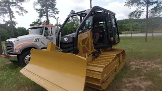 2023 D2 Dozer w/ 6.5 Hours FOR SALE. SPOILER ALERT IT WILL START