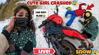 Papa ki Pari Snow ma Crash ho gyi😨 | She Got injured😰 | Ye Ladki Rone lagi💔 | Snow ma Ladki Gir gyi😭