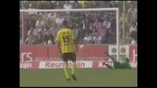 VVV Venlo - Ajax 3-0  (3e goal Suarez) 20/09/2009