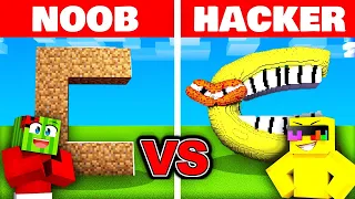 NOOB vs HACKER: I Cheated In an Alphabet Lore Minecraft Build Challenge! Letter C