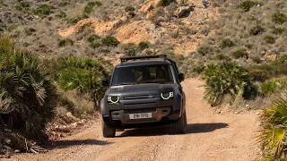 Land Rover Defender 🚙💨 #OffRoadAdventure #4x4Life