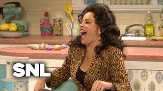 Bein' Quirky With Zooey Deschanel (Featuring Sofia Vergara) - Saturday Night Live