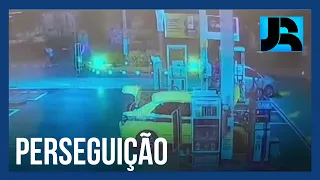 Novas imagens mostram perseguição que terminou com a morte de motoqueiro no Rio de Janeiro