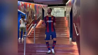 BARCA NEW SIGNING, PJANIC FIRST PRESENTATION  #pjanic #barca #barcelona #signing #juventus #laliga