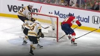 Tkachuk goes between the legs in Game 4!