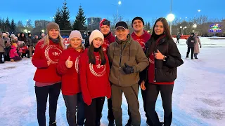 Команда «Первый Снег» начала утро четверга со Всероссийской зарядки с руководителями!