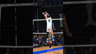 Insane block from Nathan Harlan #volleyball #hype #haikyuu #collegesports