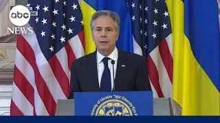 Sec. Blinken says Ukraine is not alone in speech during surprise visit to Kyiv