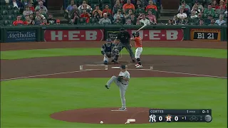 José Altuve is called out because he's short