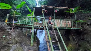 Start to Finish: Building a Bamboo House in the Middle of a River  Bushcraft Survival