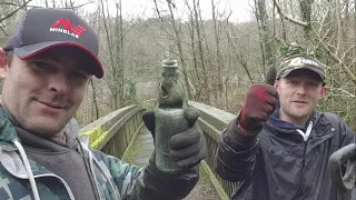 Mudlarking Rivers in Wales VERY RARE 120 year old find, Bottle Hunting UK