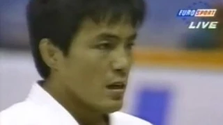 JUDO 1995 World Championships: Toshihiko Koga 古賀 稔彦 (JPN) - Djamel Bouras (FRA)