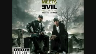 Eminem- Echo (Bad Meets Evil- Hell The Sequel)