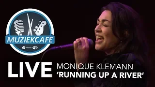 Monique Klemann - ‘Running Up A River’ live bij Muziekcafé