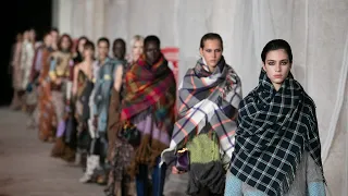 Etro Radical. Women's Fall Winter 2023 fashion show