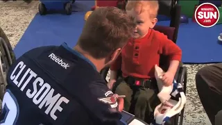 Winnipeg Jets visit children's hospital