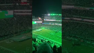 Kelly green light show @eagles