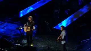 Ed Sheeran ft Vianney - Call On Me @ Accor Arena, Bercy, Paris 02/04/23