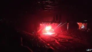 Michael Bublé - Feeling Good [Opening song] (Copenhagen, 26 Oct 2019)