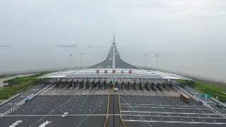Exploring vitality of Hong Kong-Zhuhai-Macao Bridge in S China