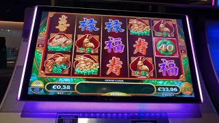 I hit the Bonus on the MIGHTY CASH slot machine at Holland Casino