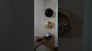 [34] picking deadbolts