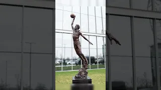 NBA Player's who have Statues 🔥 #shorts