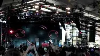 Breakbot - Baby I'm Yours (Live Coachella 12)