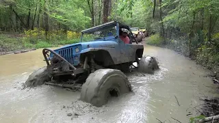 LS Swapped Jeeps on 1 Tons and 44s Boggin!!!