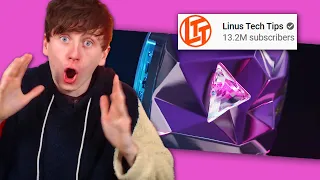 He turned his DIAMOND PLAY BUTTON into a PC..!?