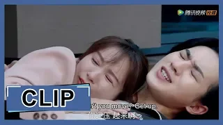 【时间倒数遇见你 Parallel Love】EP01 Clip 林淼穿越时空遇见焦阳，一开门就扑个满怀