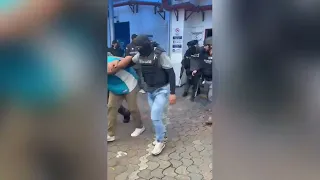 ESPECTACULAR RESCATE DE REHENES DE TC TELEVISIÓN POR PARTE LA POLICÍA NACIONAL,  HAY 13 CAPTURADOS