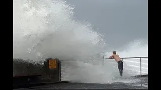 Pacifica, CA  - Powerfiul tidal waves.  A  teamwork achievement by The Moon, the Tide, and The Wind.