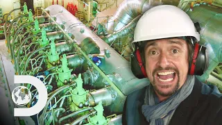 Richard Climbs Into One Of The World's Biggest Engines | Richard Hammond's Big