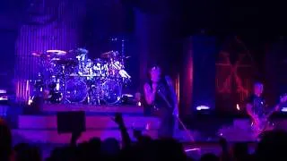 Avenged Sevenfold - So Far Away (live HD)