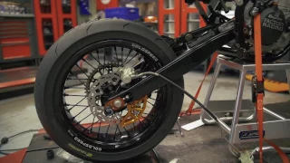 PUTTING THE EXC500 BACK TOGETHER! - KTM SUPERMOTO BUILD EP 9