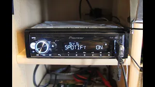 REVIEWED! Pioneer MVH-S520DAB Mechless 1-DIN Car Radio