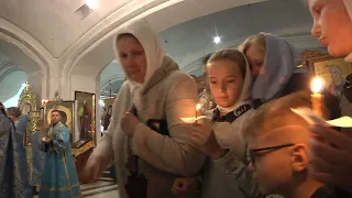 Чин погребіння Плащаниці Богородиці у Луцькому соборі Волинських святих