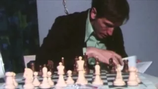 Bobby Fischer About His Dubrovnik Chess Set