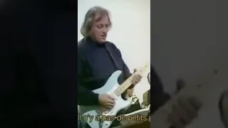 David Gilmour Can’t Play Without TABS? 🤣