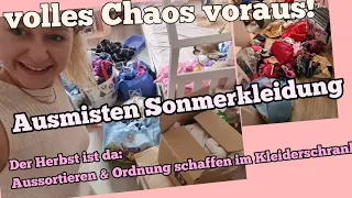 Ausmisten Sommerkleidung der Winter kommt Kleiderschrank neu bestücken