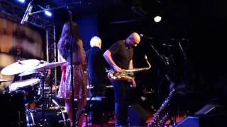 Extrait Live Andrea MOTIS & Joan CHAMORRO QUINTET @ New Morning Paris