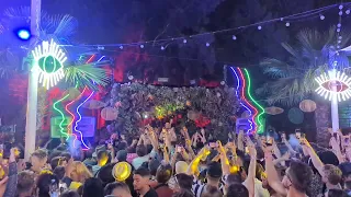 Chris Lake (ft. Aatig) - In The Yuma (Chris Lake Live @ TRIIP Festival)