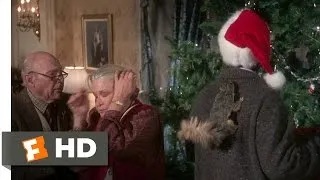 Christmas Vacation (10/10) Movie CLIP - Squirrel! (1989) HD