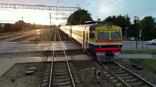 Электропоезд ЭР2-1341 на ст. Саласпилс / ER2-1341 EMU at Salaspils station