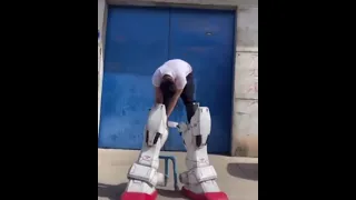 RX-78-2 Gundam Cosplay by @zuodaojudega [TikTok].