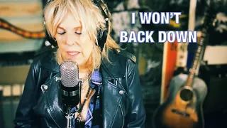 Lucinda Williams - I WON’T BACK DOWN (Tom Petty Cover)